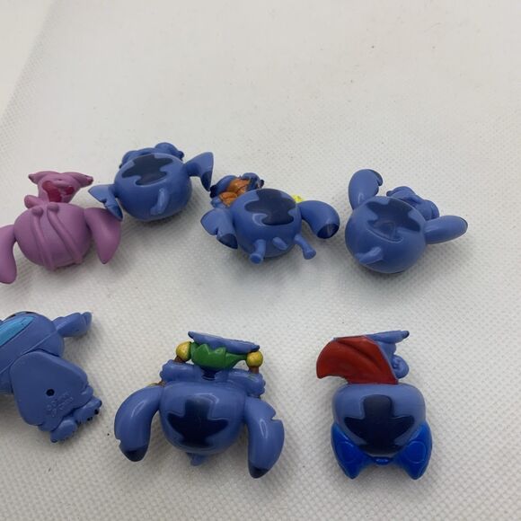 Lilo & Stitch Disney Doorables Lot 7 Pieces Collector's Figures - Picture 9 of 9